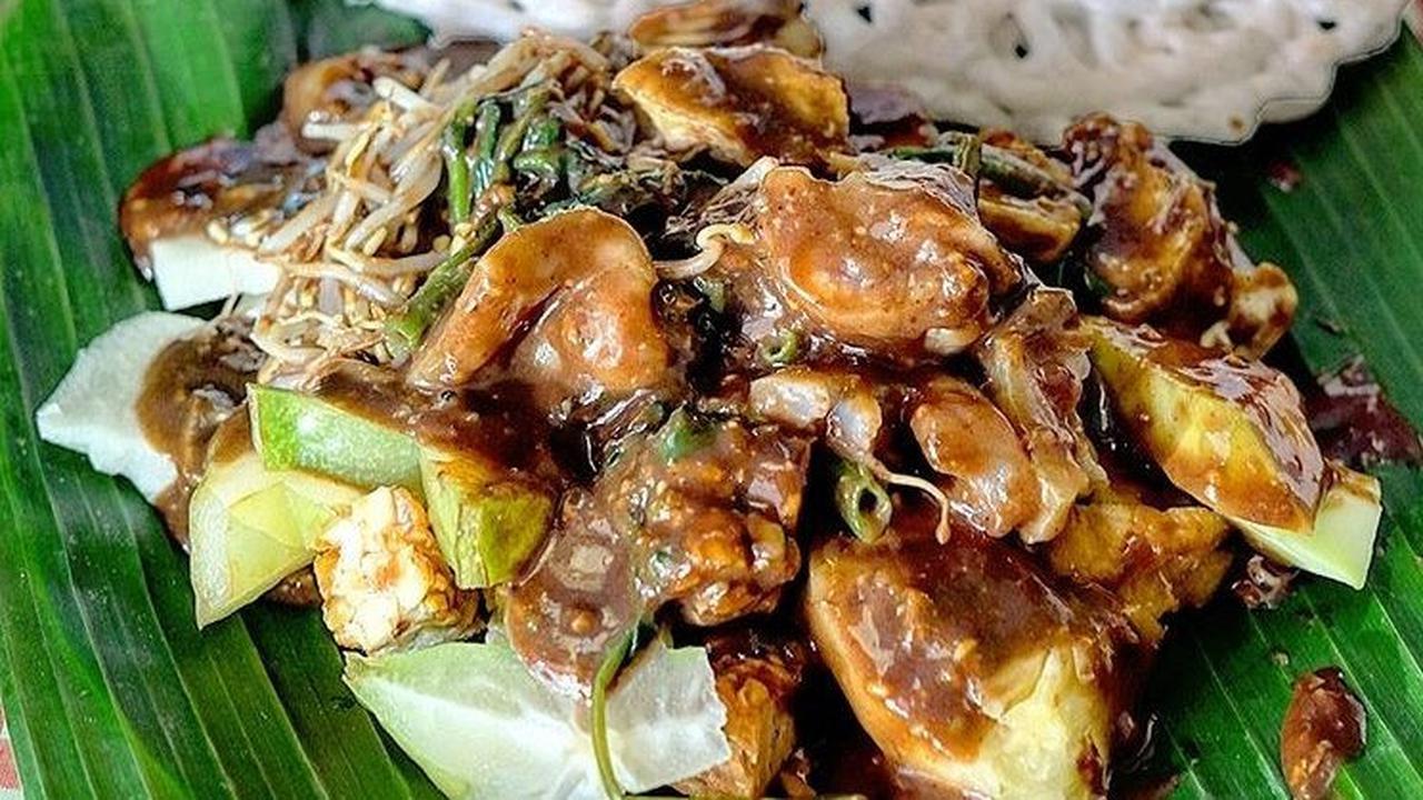 Rujak Cingur